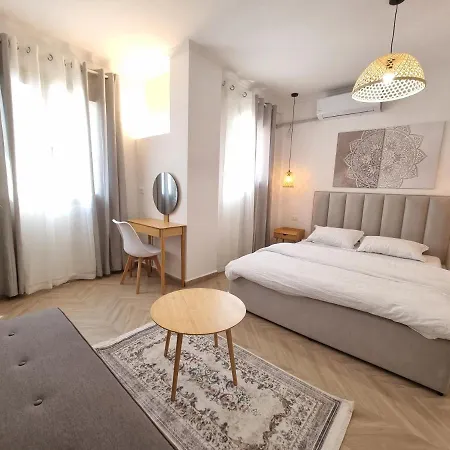 Boheme Apartment Golem (Tirana)
